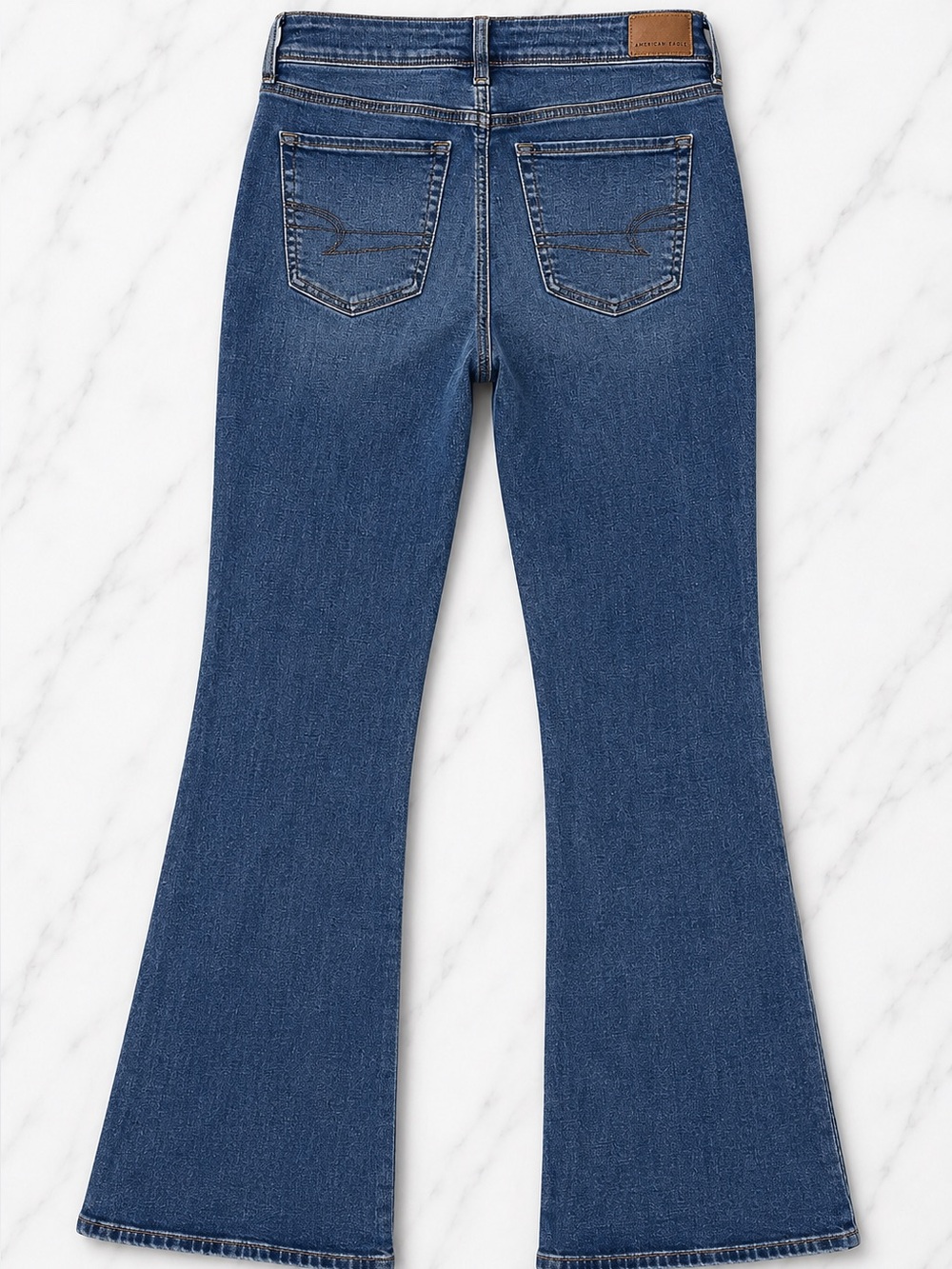 NWT AE Low Rise Kick Bootcut Jeans Next Level Stretch | Medium Wash | Size 4 - Picture 2 of 3